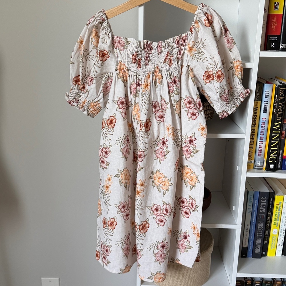 🌈 The New 🌈Society Floral Smocked Dress with Puff Sleeves 6y - Picture 4 of 11